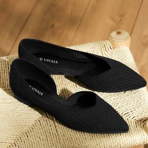 NWOT | Vivaia | Pointed-Toe Melia Flats | Size 6